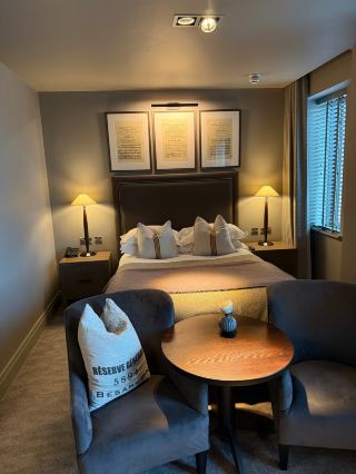 Highly Recommended Riverside Stay in Newcastle