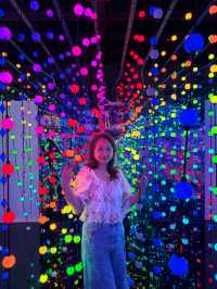 A Fun Photo Haven at Dopamine Land