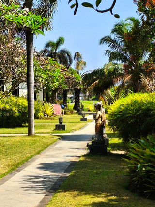 Lovely Hotel with Spacious Rooms and Excellent Service