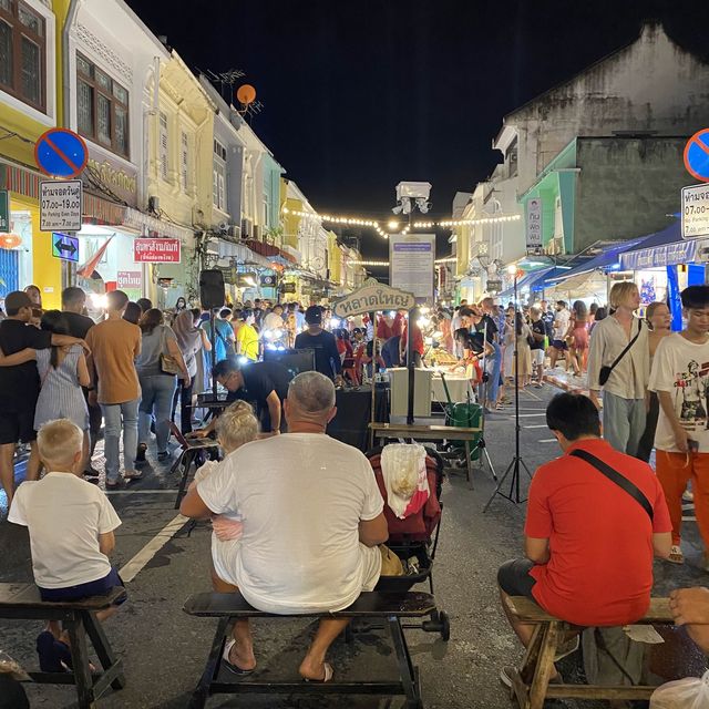 ถนนคนเดินภูเก็ต หลาดใหญ่