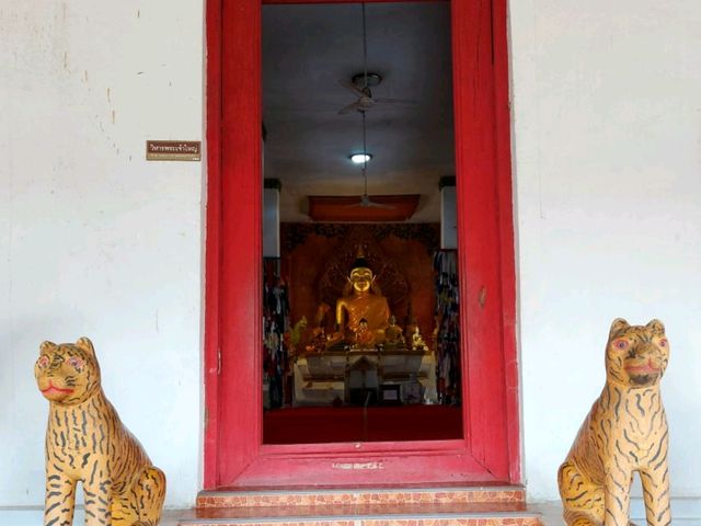 วัดโพนชัย วัดสวย ด่านซ้าย 