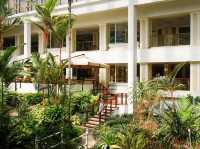 Dusit Thani Pattaya ที่พักสวยริมหาเพัทยา