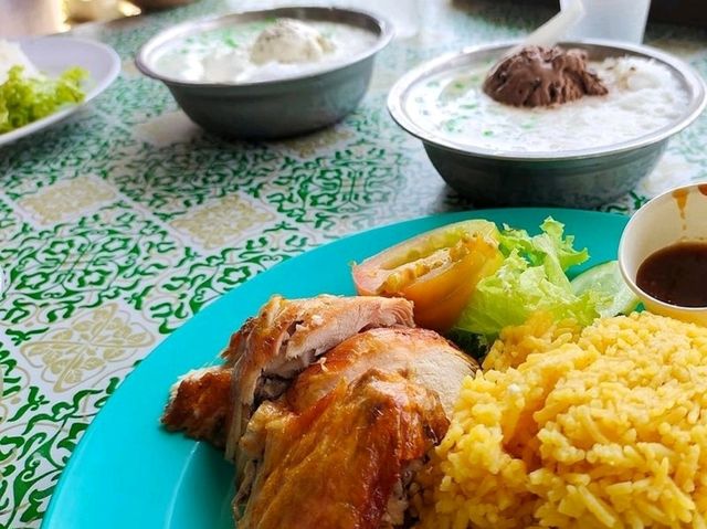 Eat Cendol @ Cendol Pak Samat