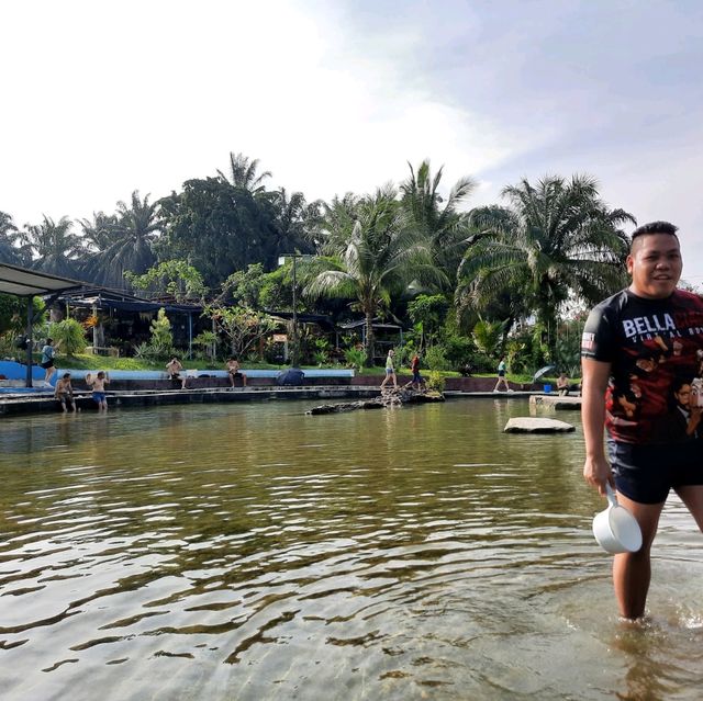 Game on a dip at Sg. Lalang Hotspring, Semenyih