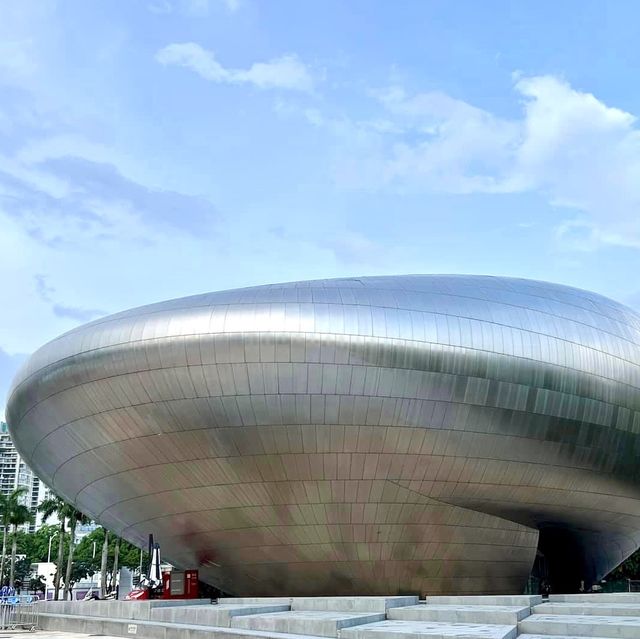 歡樂海岸-沿海而建的購物、文化及娛樂中心