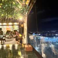 Pippa Rooftop bar 