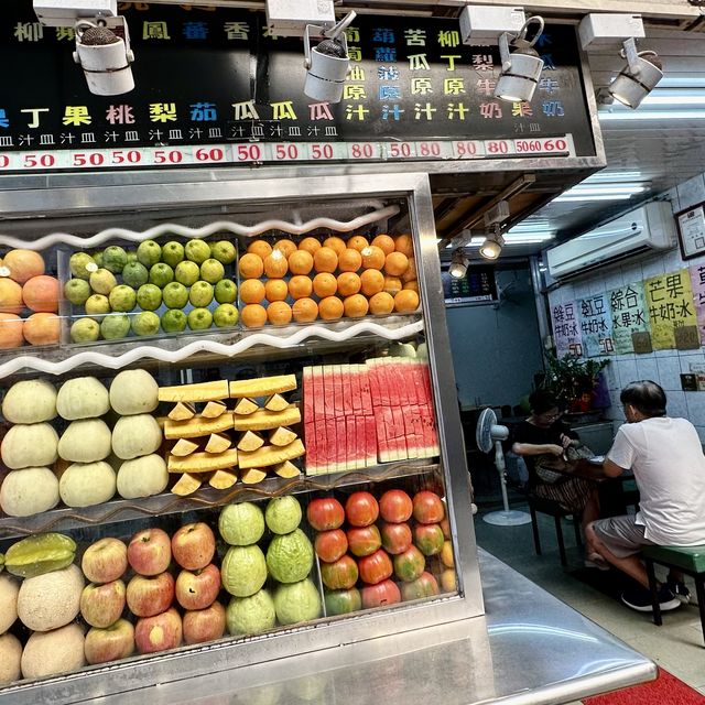 萬華華西街觀光夜市（珍果冰果室）美食非吃不可