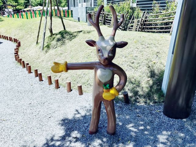 與斑比的互動