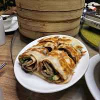 泰和樓-中式料理 提前訂位才吃得到的酸菜白肉鍋！半日行程安排