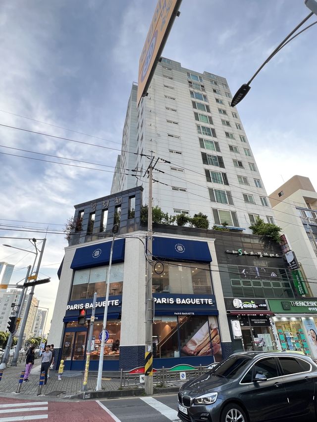 🇰🇷 Jeju city street walk