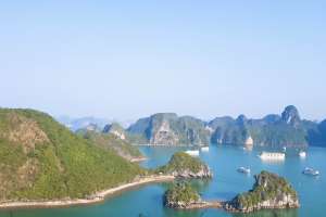 유네스코 세계자연유산으로 선정된 베트남 하롱베이