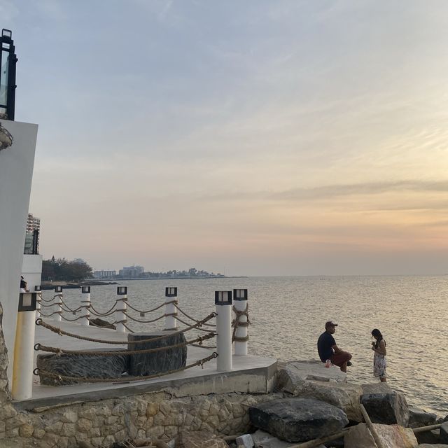 จุดชมวิวลับๆหาดบนเขาสามมุข 🏞️🌅