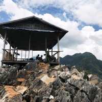 ยอดผาแดง จุดชมวิวสุดอันซีนแห่งเมืองหนองเขียว