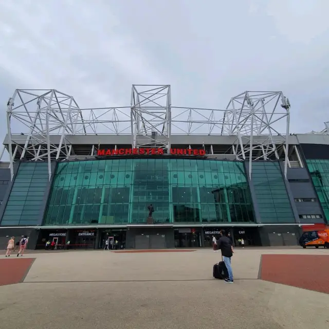 Visit The Iconic Old Trafford Stadium ⚽️