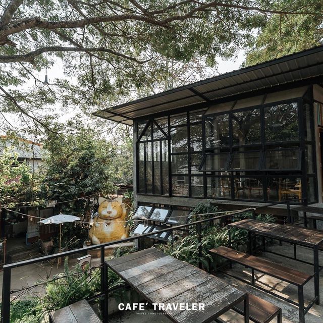 คาเฟ่สุดกองดี คาเฟ่สุดชิว ริมน้ำน่าน 