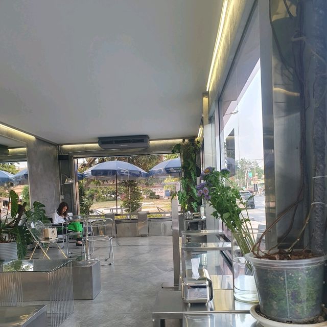 IRL Coffee Bar ☕️