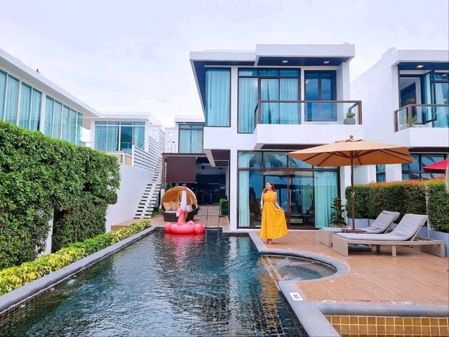 💙🌊 วันหยุดนี้ชวนเดอะแก๊งค์ไป ออน เดอะบีช