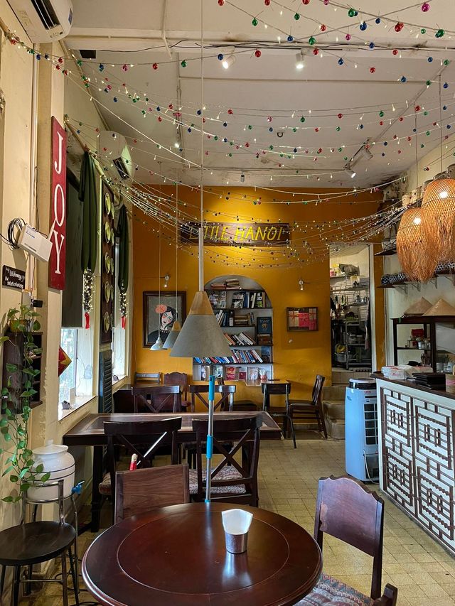 Little HaNoi Egg Coffee (Le Lai)
