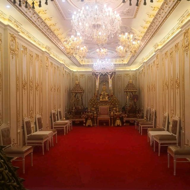 วัดมณีวงศ์ ถ้ำพญานาค จ.นครนายก