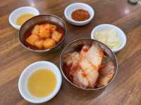 내장탕과 육사시미의 환상적인 조합 맛집 태평소국밥!