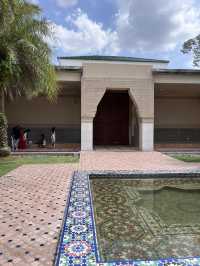 The amazing, Moroccan Pavilion 