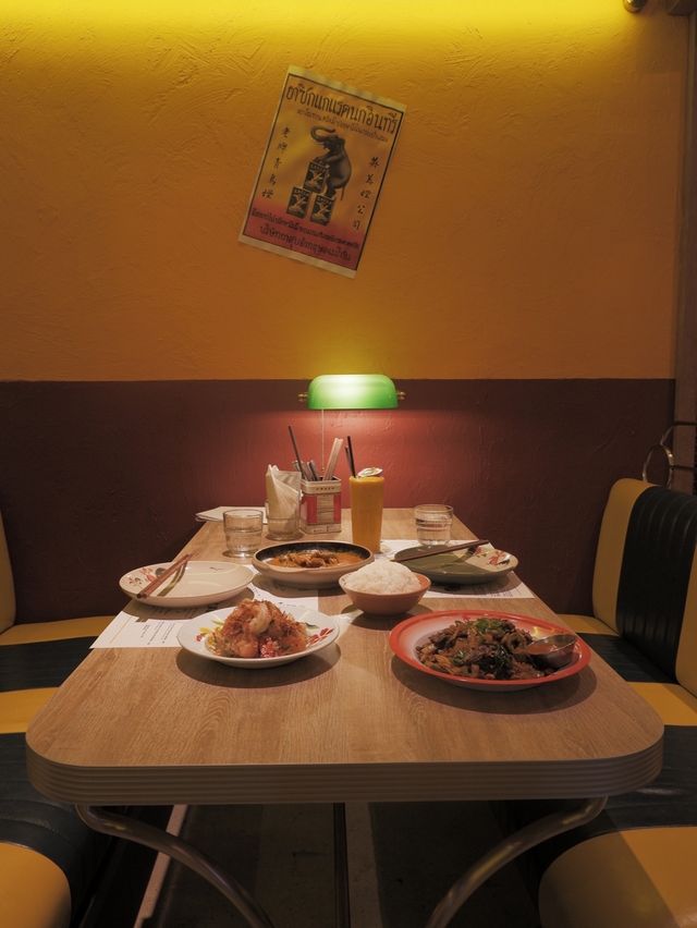中環泰菜，靚裝修＋濃味和牛河粉