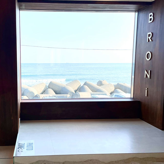 釜山・海雲台に新規オープン❤️オーシャンビューカフェ　BRONi