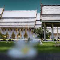 กราบสักการะหลวงพ่อโสธร จ.ฉะเชิงเทรา 