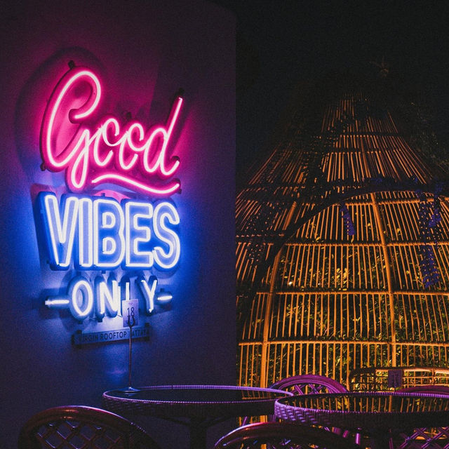 Virgin Rooftop Pattaya รูฟท็อปบาร์รอมหาดพัทยา