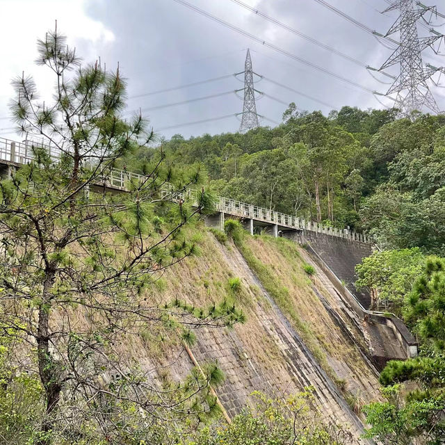 澳門水塘遠足徑：湖泊倒映翠綠山巒，感受澳門獨特魅力