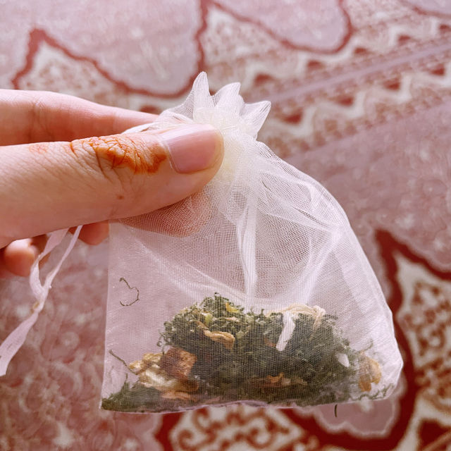 【マレーシア🇲🇾/おとぎ話に出てきそうな可愛らしいピンク色のモスク🕌✨】