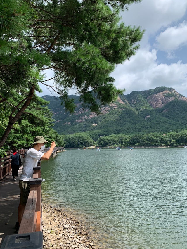 Sanjung Lake 