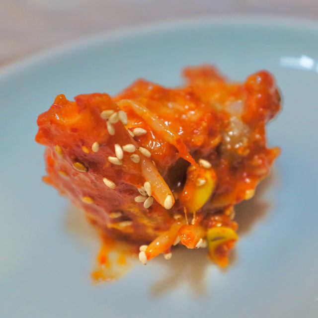 생선이 통째로 들어가는 옥돔지리와 아구찜이 유명한 서귀포 맛집 - 포항 아구찜