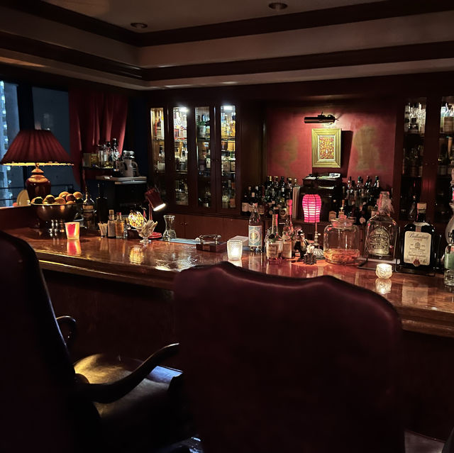 【沖縄 那覇】まるで別世界‼︎超隠れ家BAR🍸