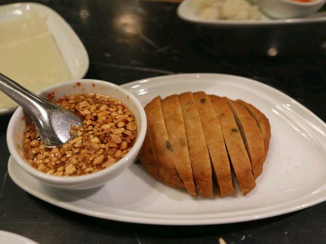 แวะทานวีทีแหนมเนือง ที่อุดรธานี