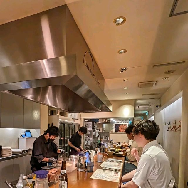 日本京都-體驗酪梨+和牛漢堡排的雙重滿足：Hamburg Labo