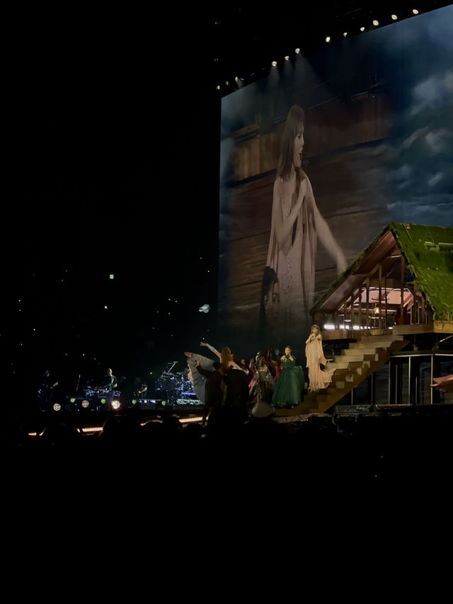 Tokyo Dome @ Taylor Swift The Eras Tour 