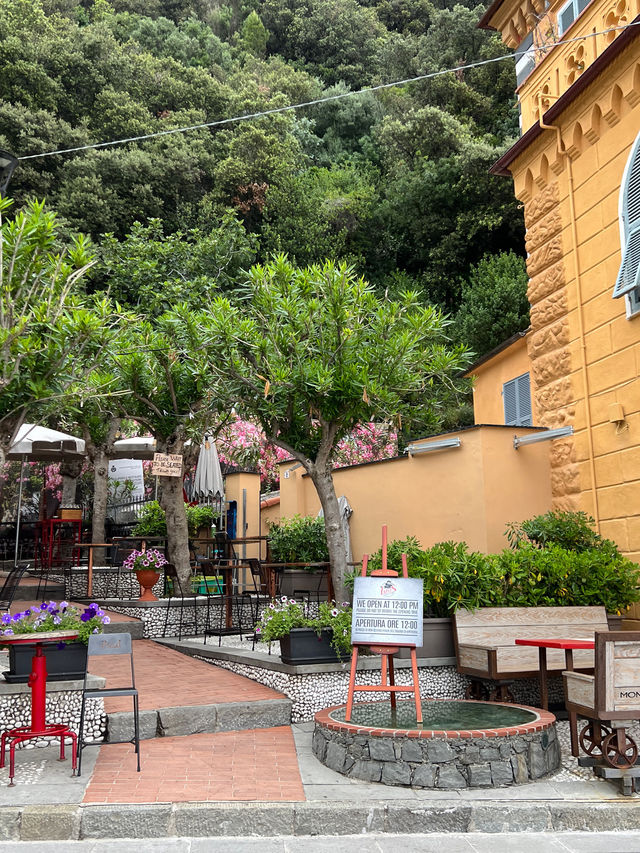 意大利🇮🇹五漁村迷人小鎮Monterosso😗海灘🏖️度假勝地