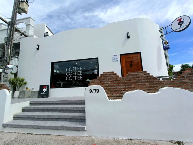 79 café and bar at Buriram 