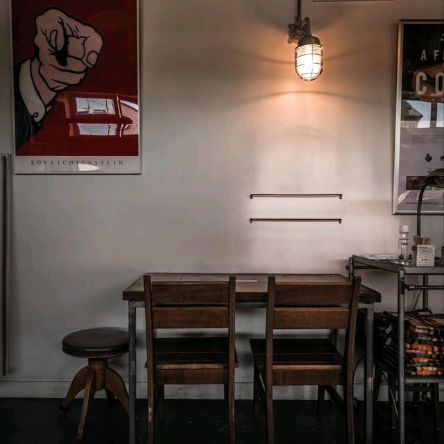 Moon Dogg Espresso Roasters