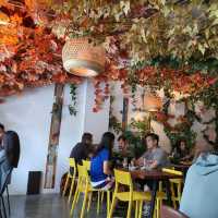 CAFE KREAMS
