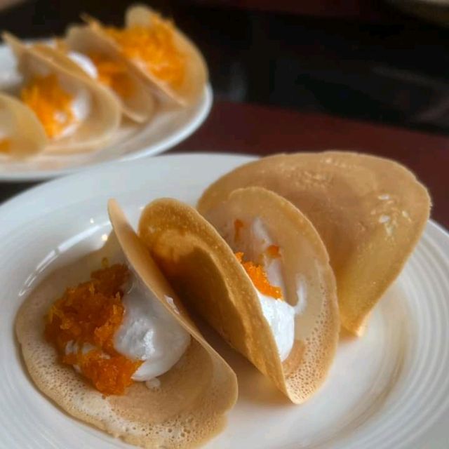 พามาทานอาหารบุฟเฟ่ต์ Street Food ในโรงแรม