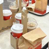 カナダのコーヒーショップがついに韓国上陸！！"homhortons"🇨🇦