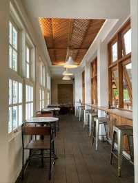 24 Hours Cafe