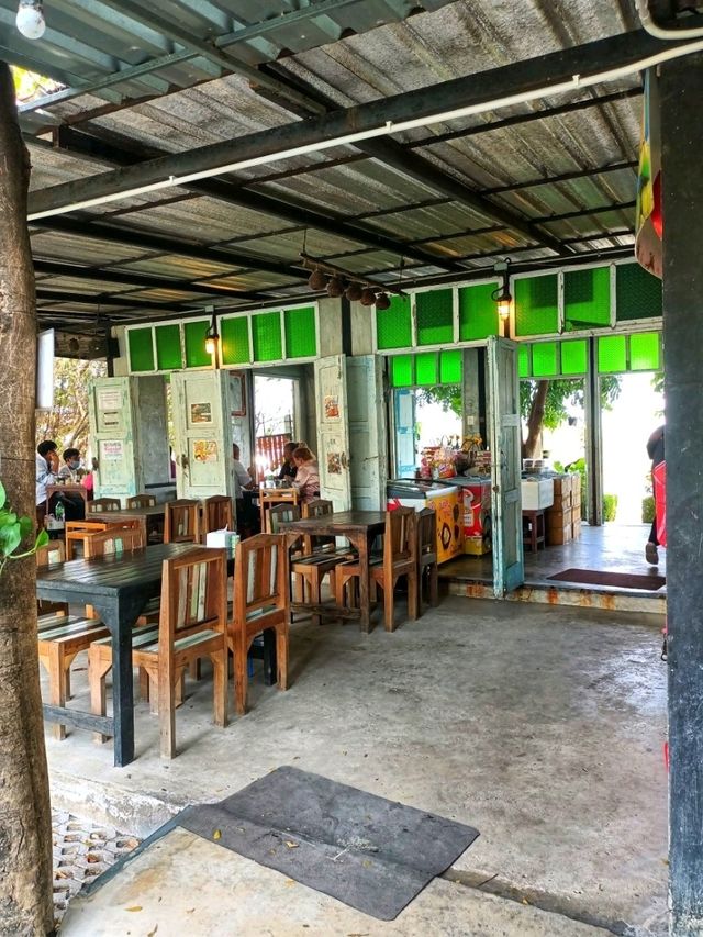 อาหารอีสานเจ้าดังโคกสำโรง