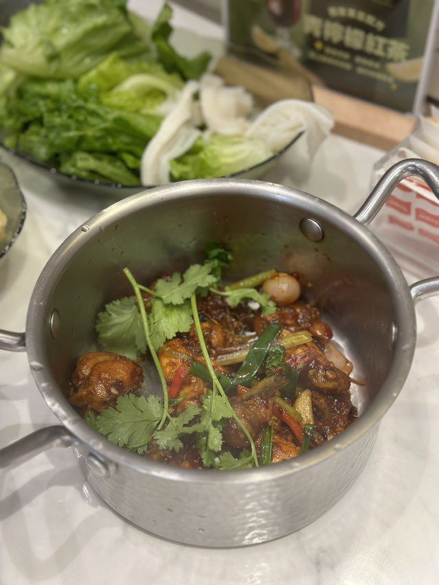 愉景新城泰式任食火鍋