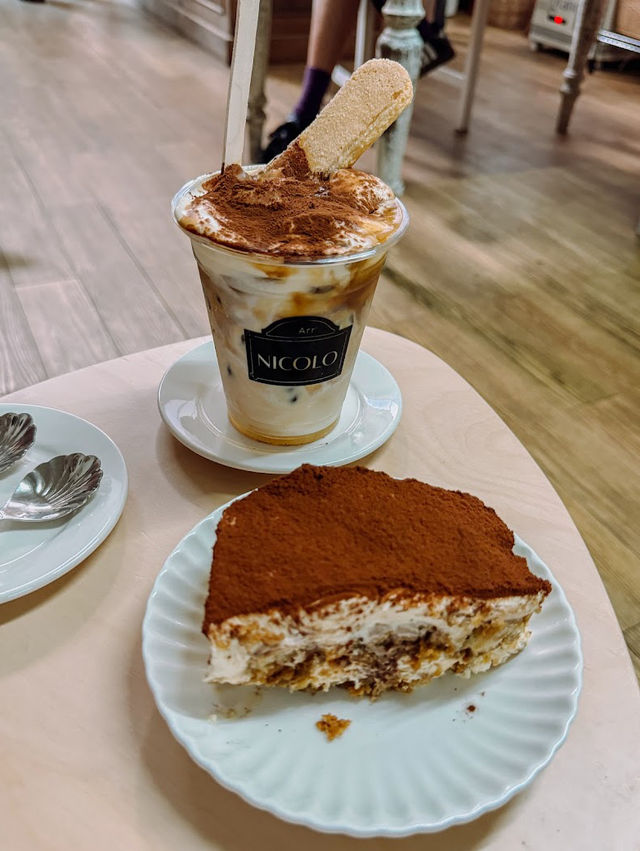 🍹 NICOLO BAKERY