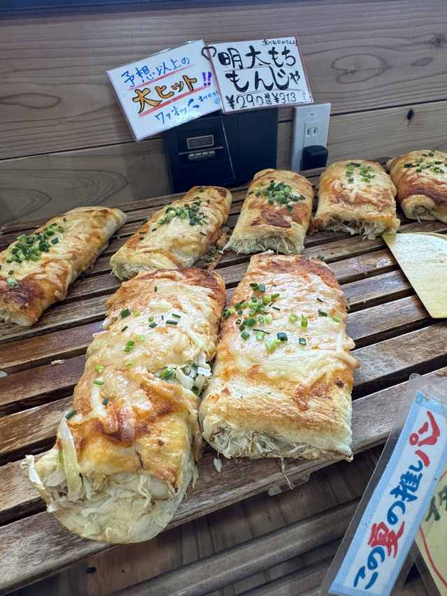 【福岡グルメ】倉庫をリノベーションしたパンもお客さんも多いベーカリー🍞🥖