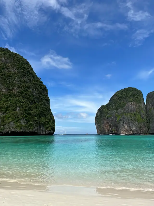 กระบี่: จุดบรรจบของการผจญภัยและความสงบ