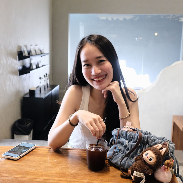 2 คาเฟ่สไตล์มินิมอลในกรุงเทพ